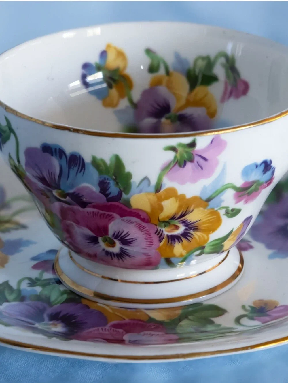 Beautiful England Cup  Saucer Set Of 8 Vintage,Royal Grafton, Rosina,Duchess,etc